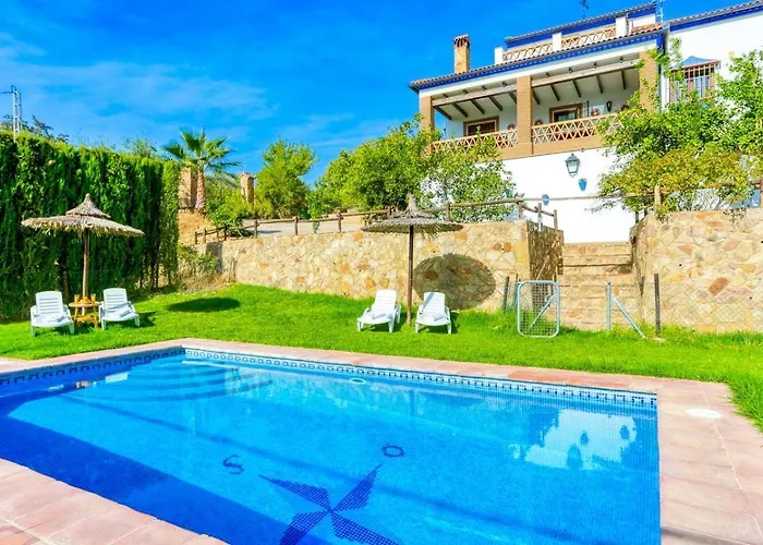 La Fresnea By Ruralidays Hébergement de vacances *